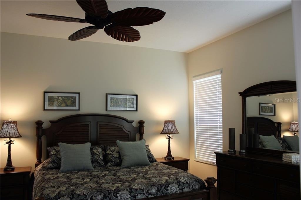 549 Fallbrook Drive - Photo 3
