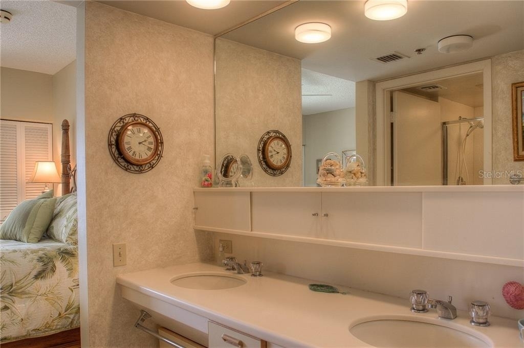 2109 Gulf Of Mexico Drive - Photo 13
