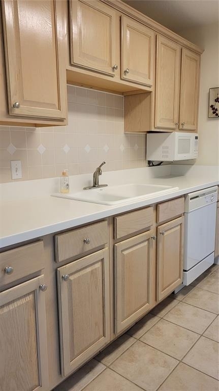 750 N Tamiami Trail - Photo 4