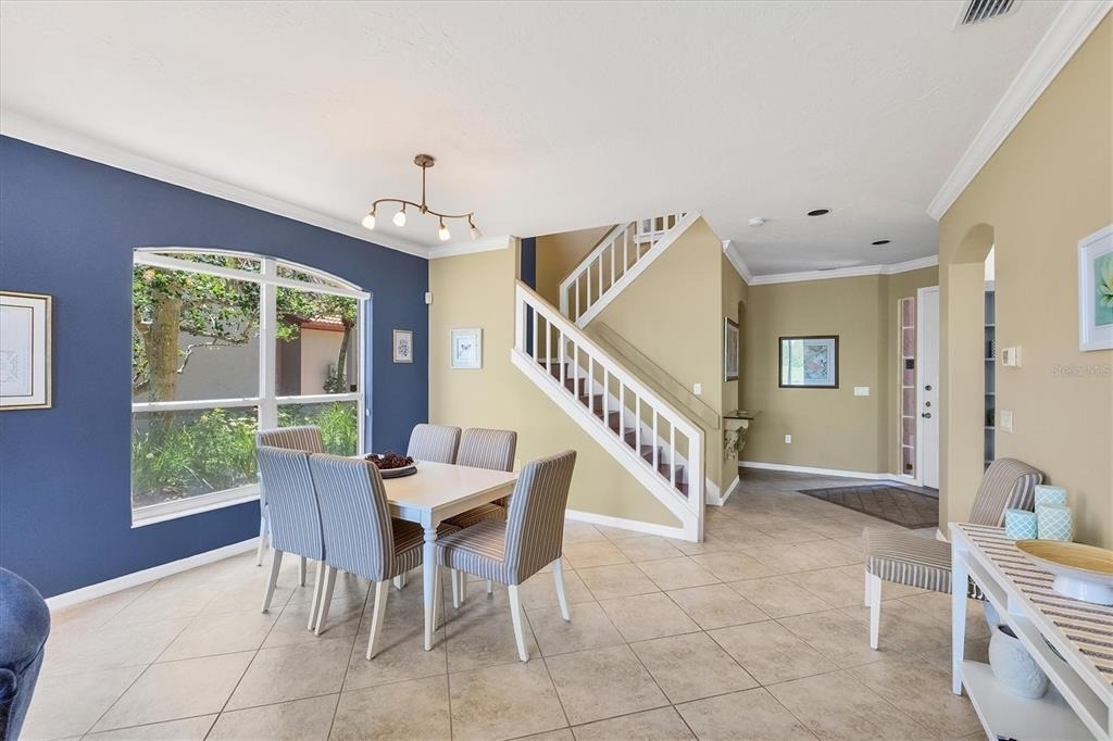 7263 Regina Royale - Photo 2