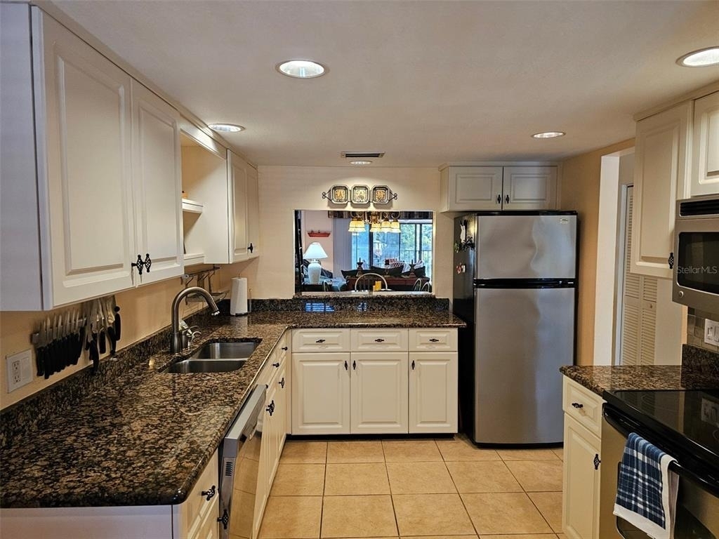 6468 Seagull Drive - Photo 8