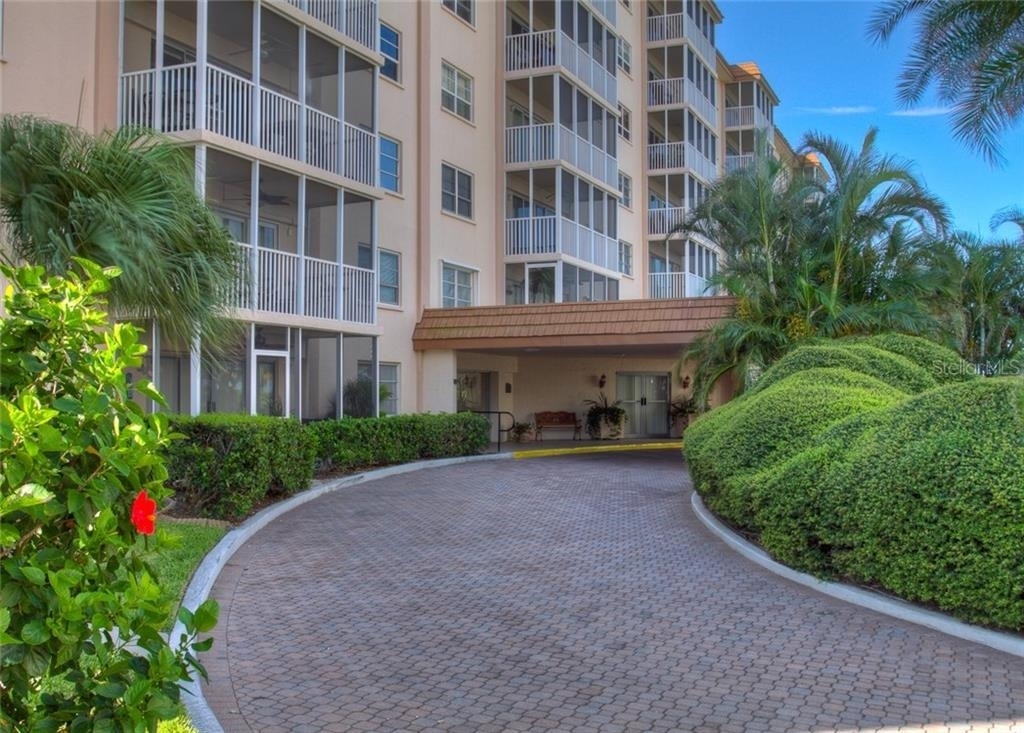 800 Benjamin Franklin Drive - Photo 2