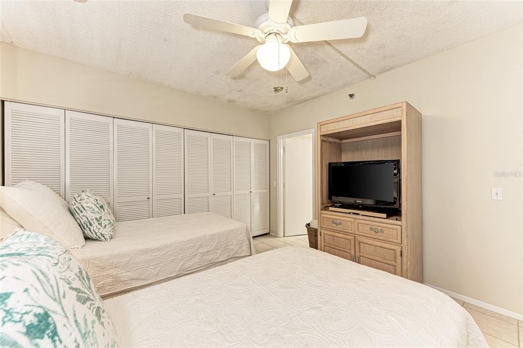 1135 Gulf Of Mexico Drive - Photo 22