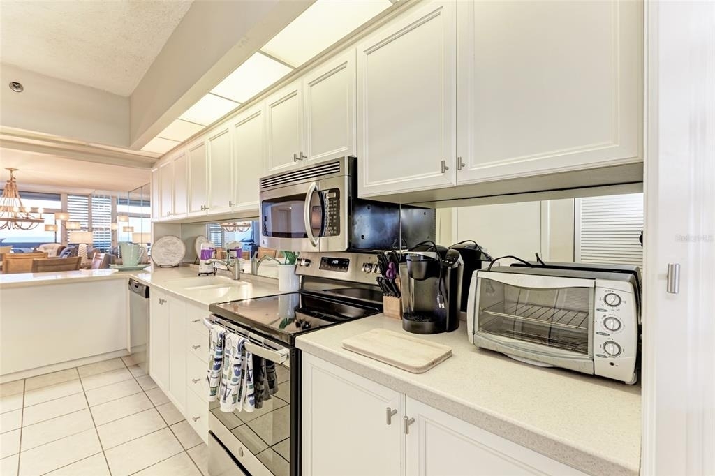 1135 Gulf Of Mexico Drive - Photo 14