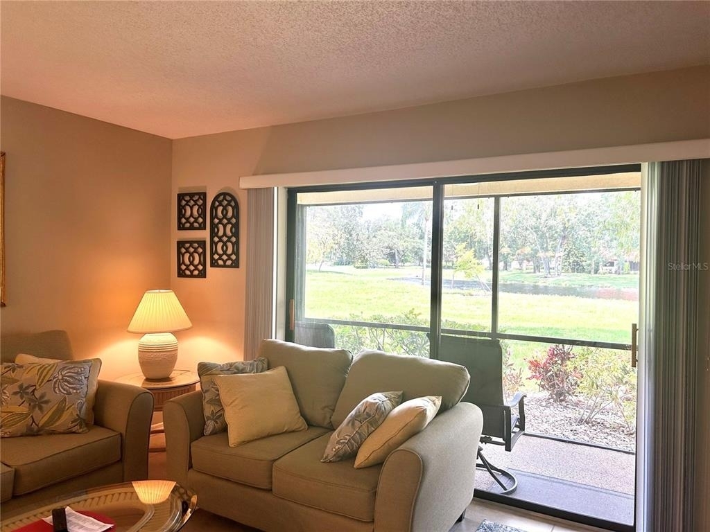 5662 Gardens Drive - Photo 8