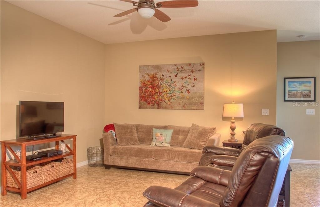 8525 Karpeal Drive - Photo 11