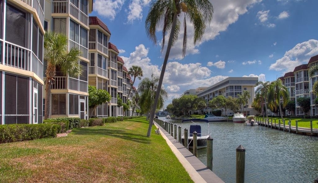 1250 N Portofino Drive - Photo 23