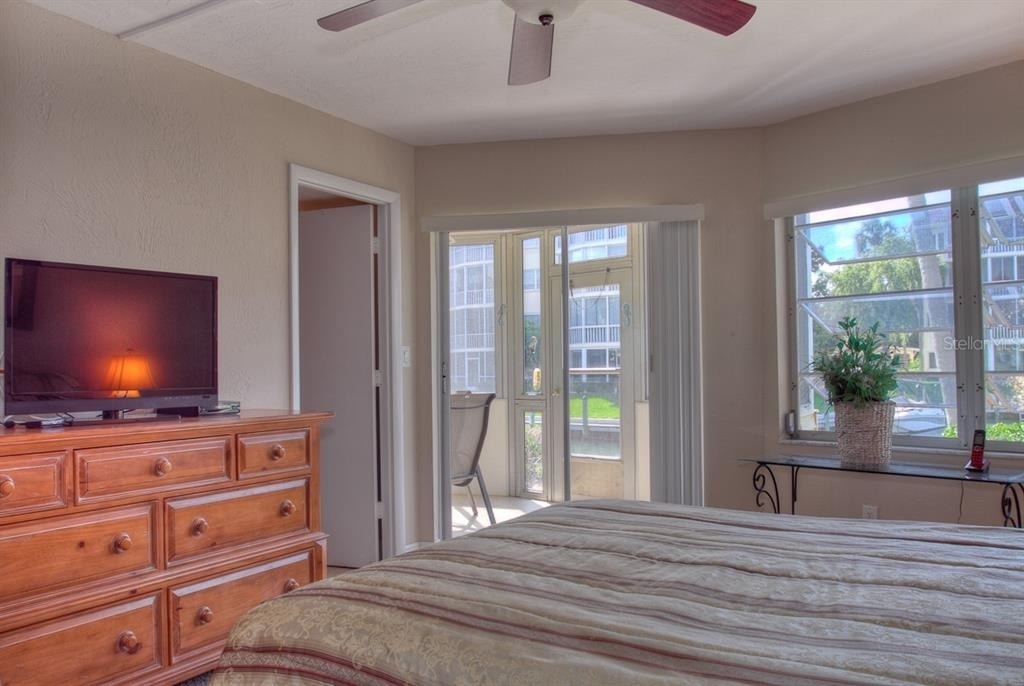 1250 N Portofino Drive - Photo 16