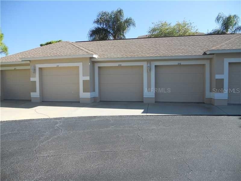 8911 Veranda Way - Photo 0