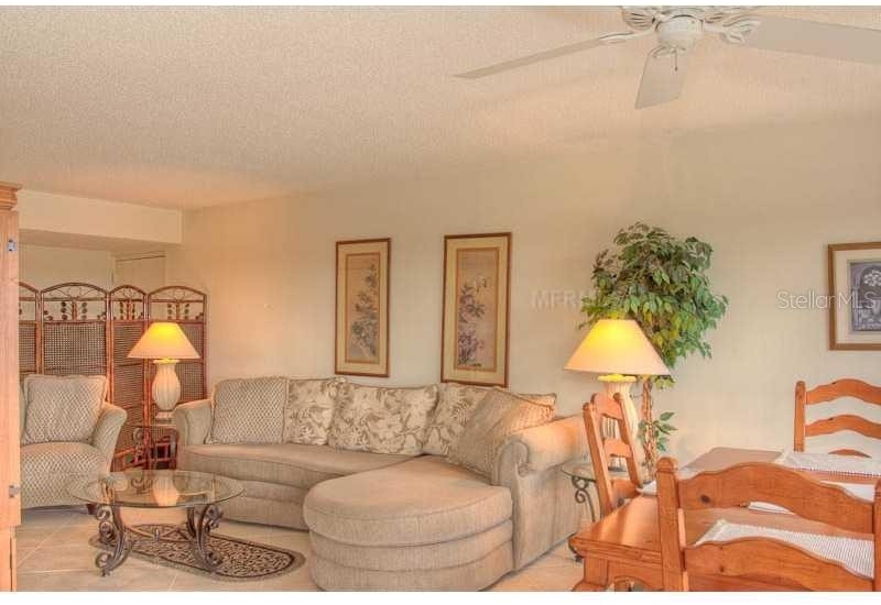 131 Garfield Drive - Photo 4