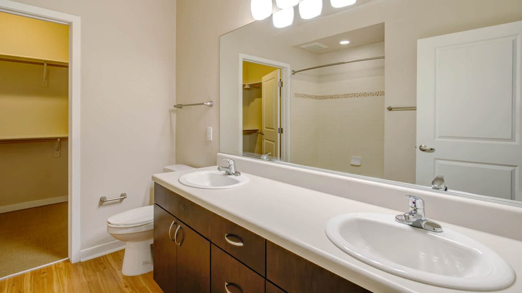 14770 Orchard Pkwy - Photo 37