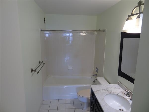 80 Bay Street Landing - Photo 5