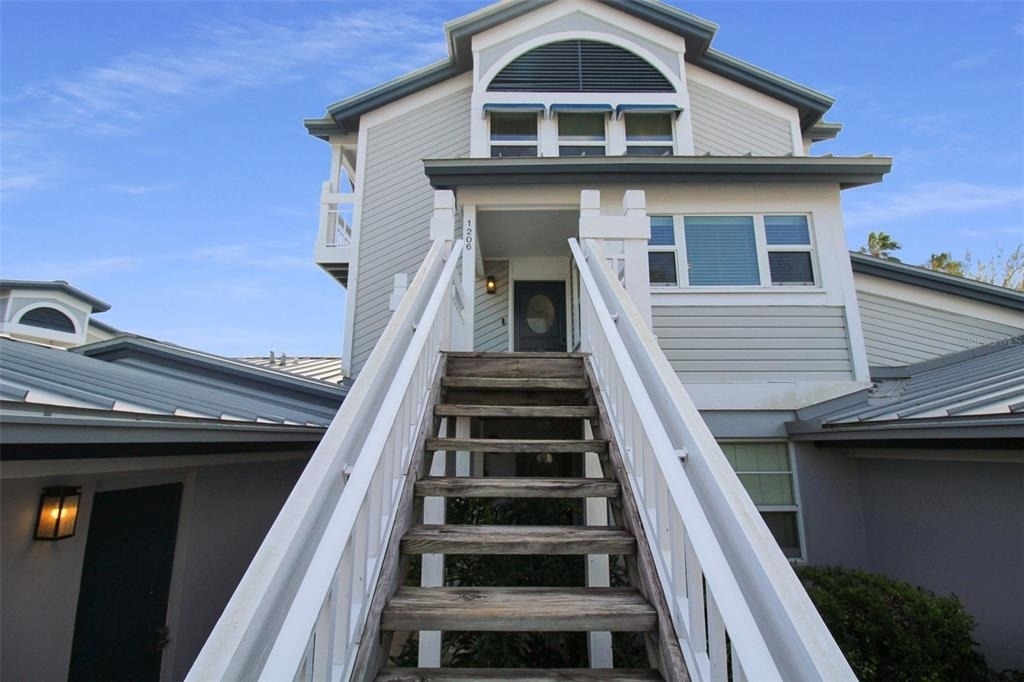 1206 Siesta Bayside Drive - Photo 3