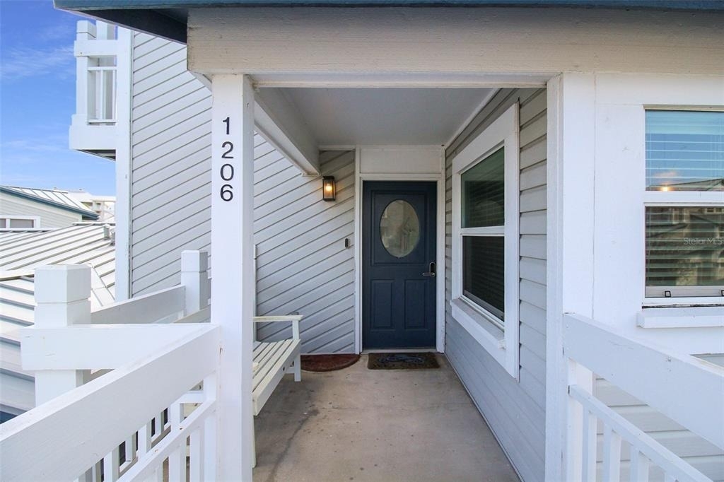 1206 Siesta Bayside Drive - Photo 4