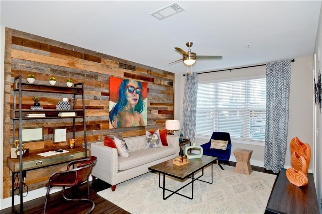 465 Memorial Drive Se - Photo 4