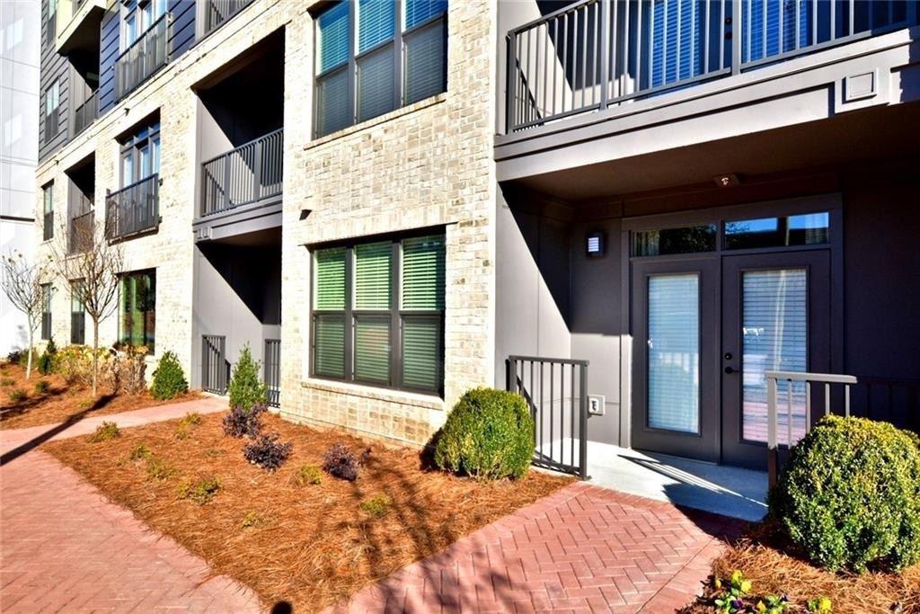 465 Memorial Drive Se - Photo 19