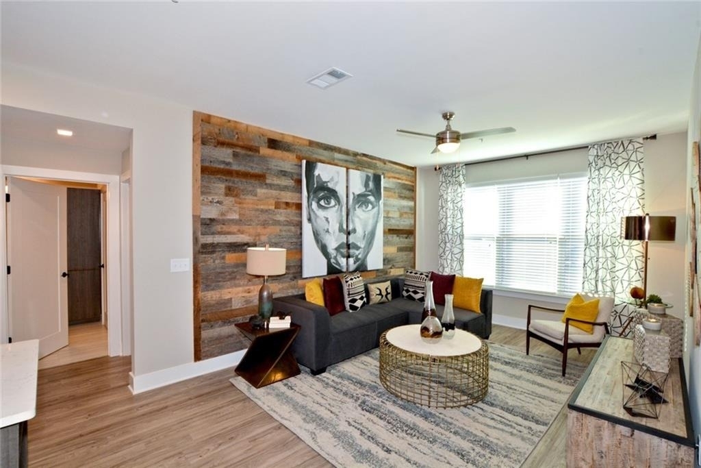465 Memorial Drive Se - Photo 18