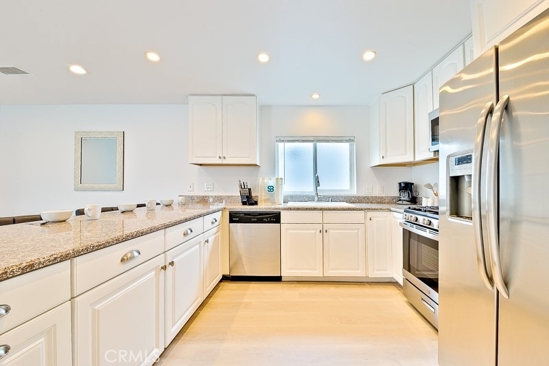 17016 7th Street - Photo 9