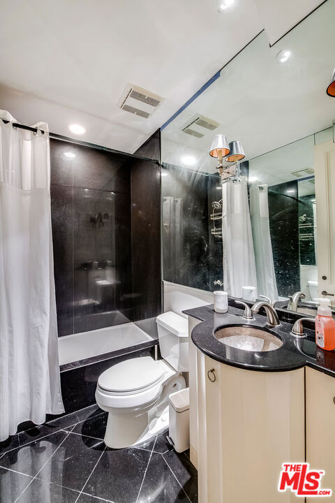 8690 Franklin Avenue - Photo 26