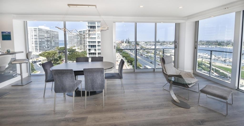 1810 Avenida Del Mundo - Photo 6