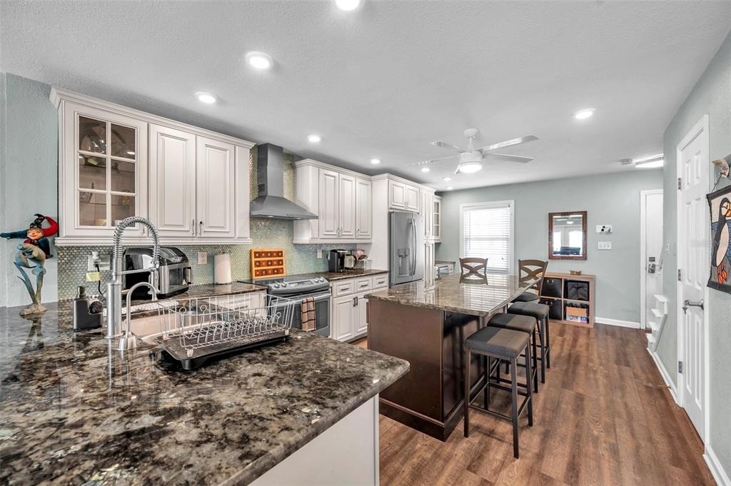 4768 Coquina Key Drive Se - Photo 4
