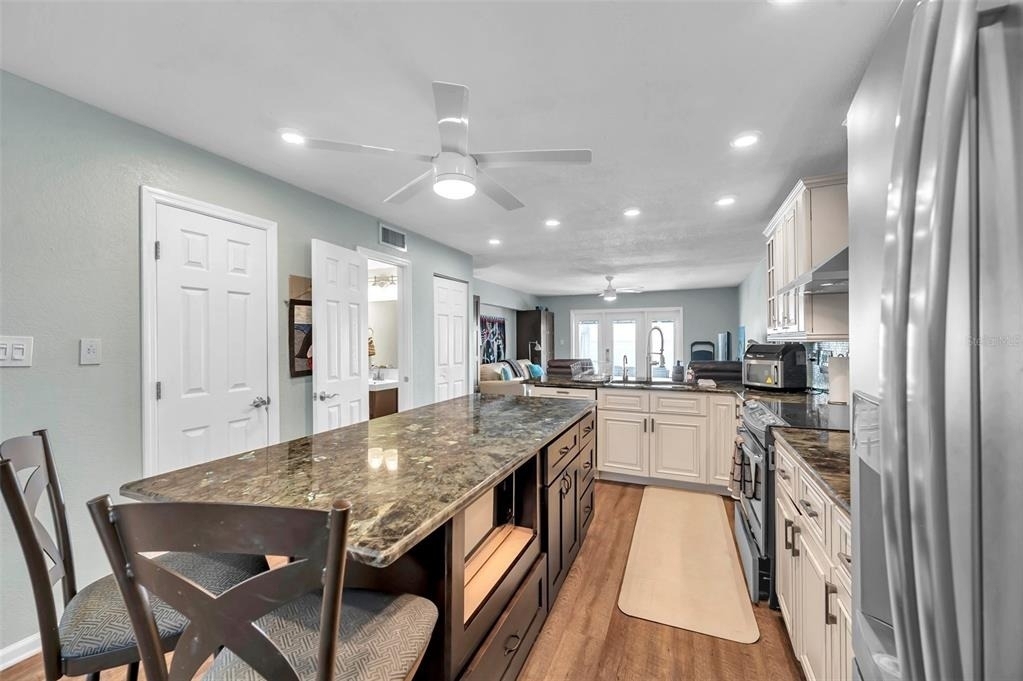 4768 Coquina Key Drive Se - Photo 5