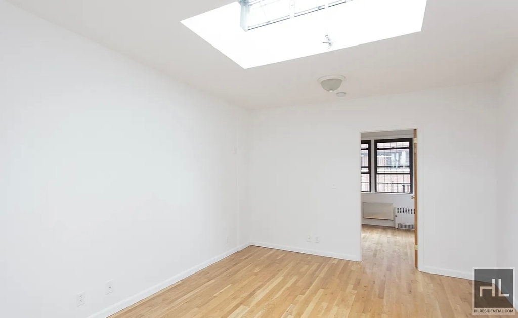 East 78th Street - Photo 1
