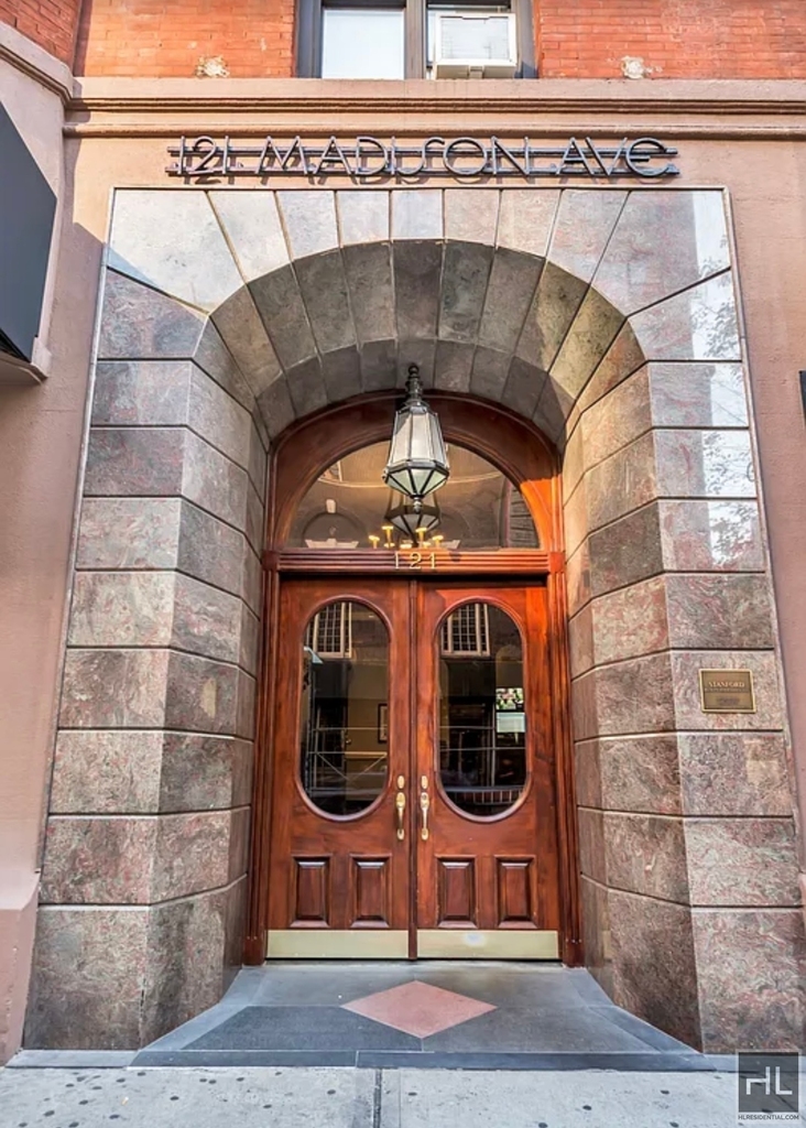 Madison Avenue - Photo 8