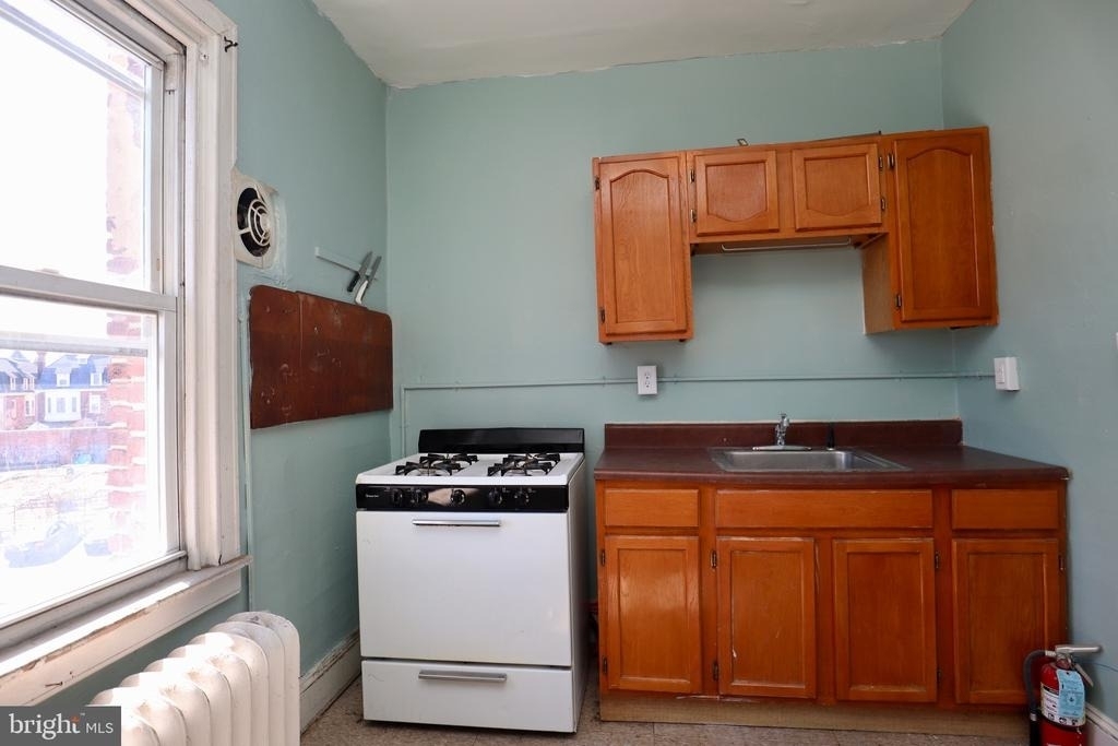 4706 Baltimore Avenue - Photo 8
