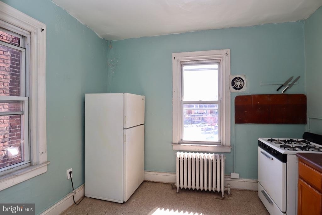 4706 Baltimore Avenue - Photo 3