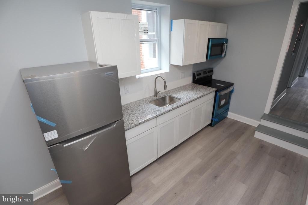 1908 W Diamond Street - Photo 6
