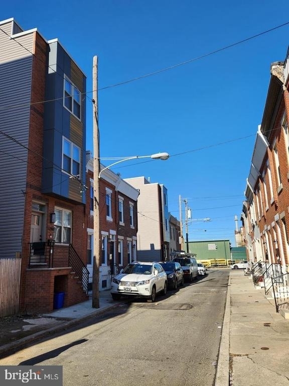 1247 S Newkirk Street S - Photo 19