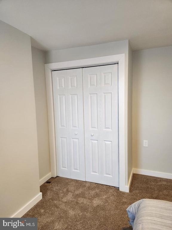 1247 S Newkirk Street S - Photo 13