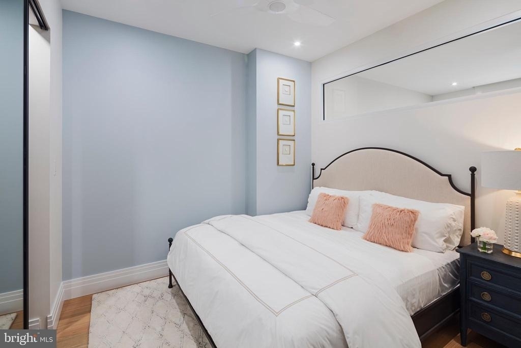 1401 Spruce Street - Photo 5