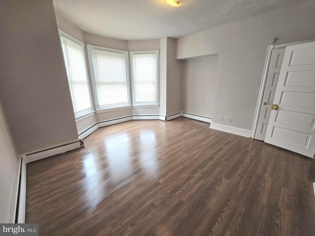 5709 Leonard Street - Photo 13