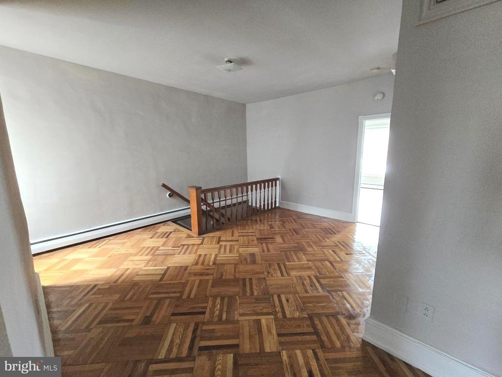 5709 Leonard Street - Photo 3