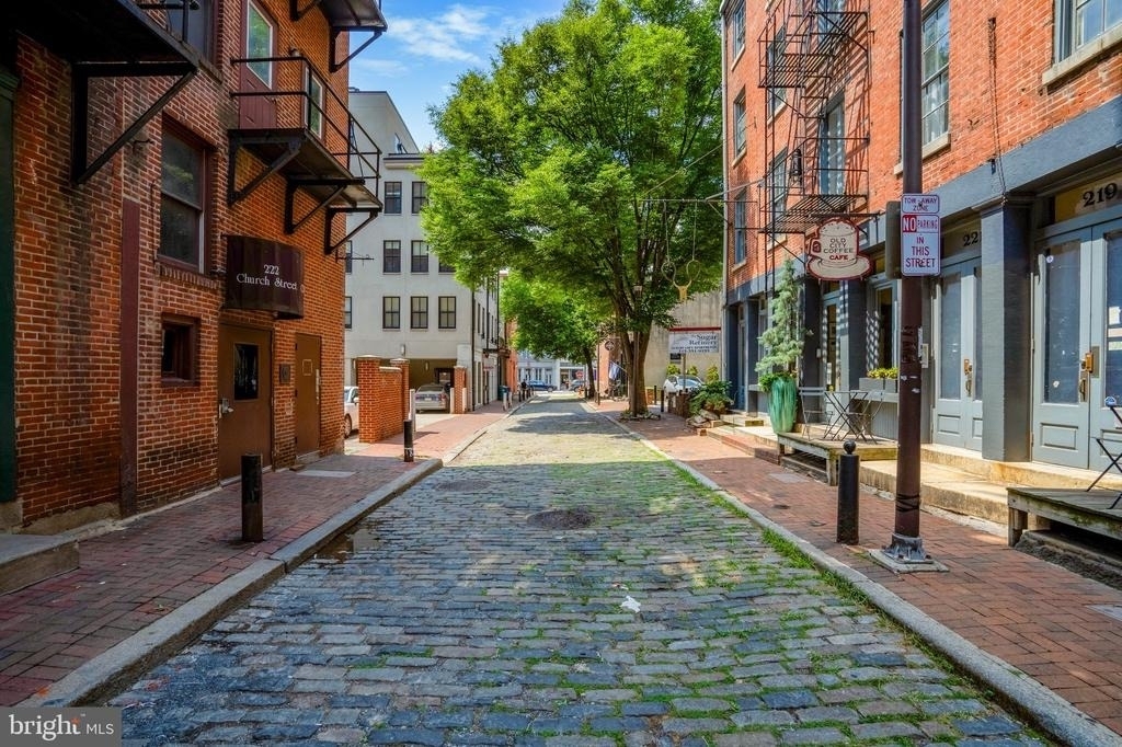 222 Church Street - Photo 6