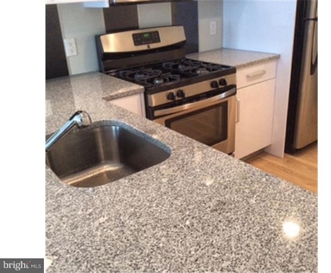 800 N 48th Street - Photo 3