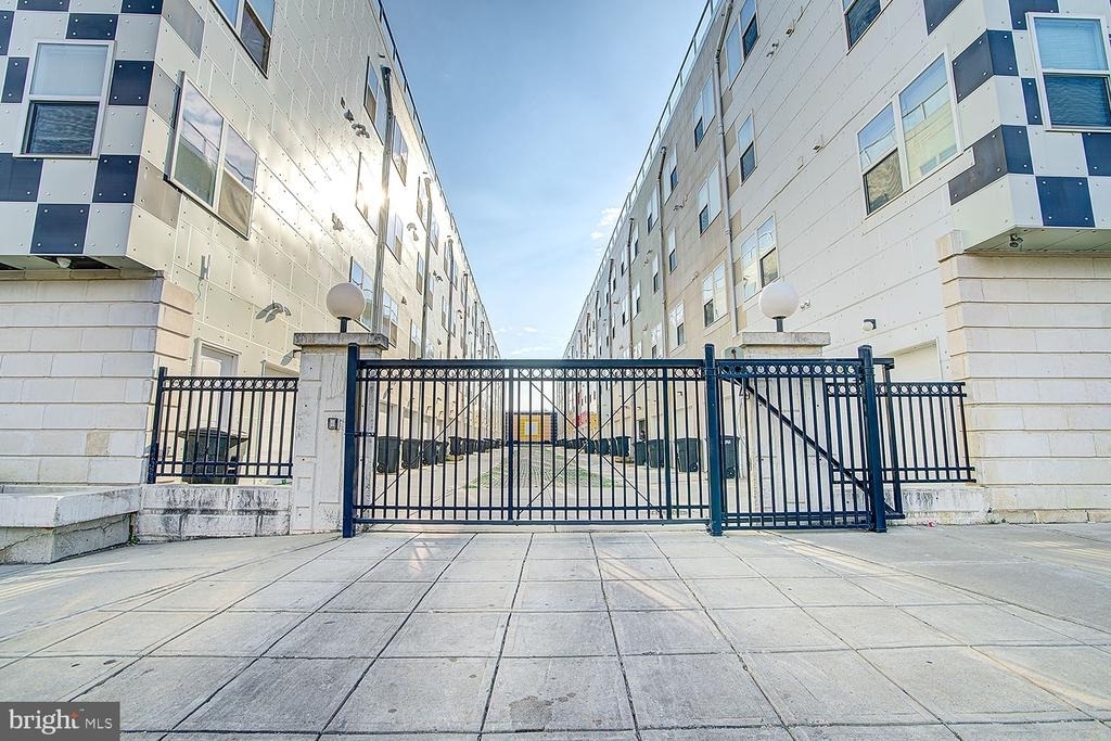 800 N 48th Street - Photo 1