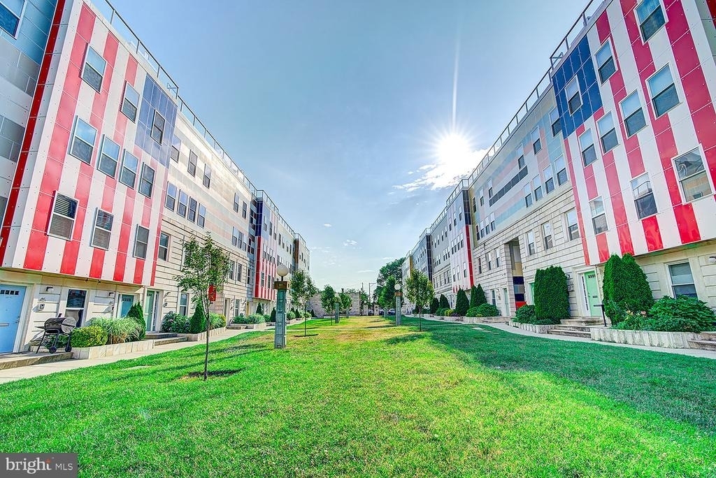 800 N 48th Street - Photo 18