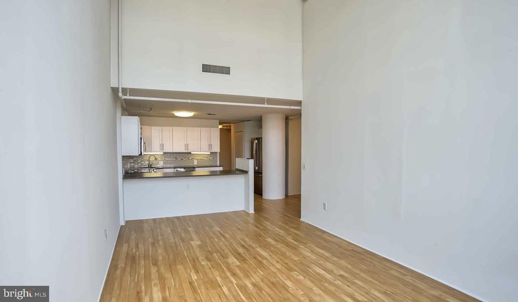 2300 Walnut Street - Photo 18