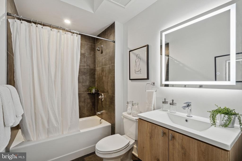 1201 W Girard Avenue - Photo 11