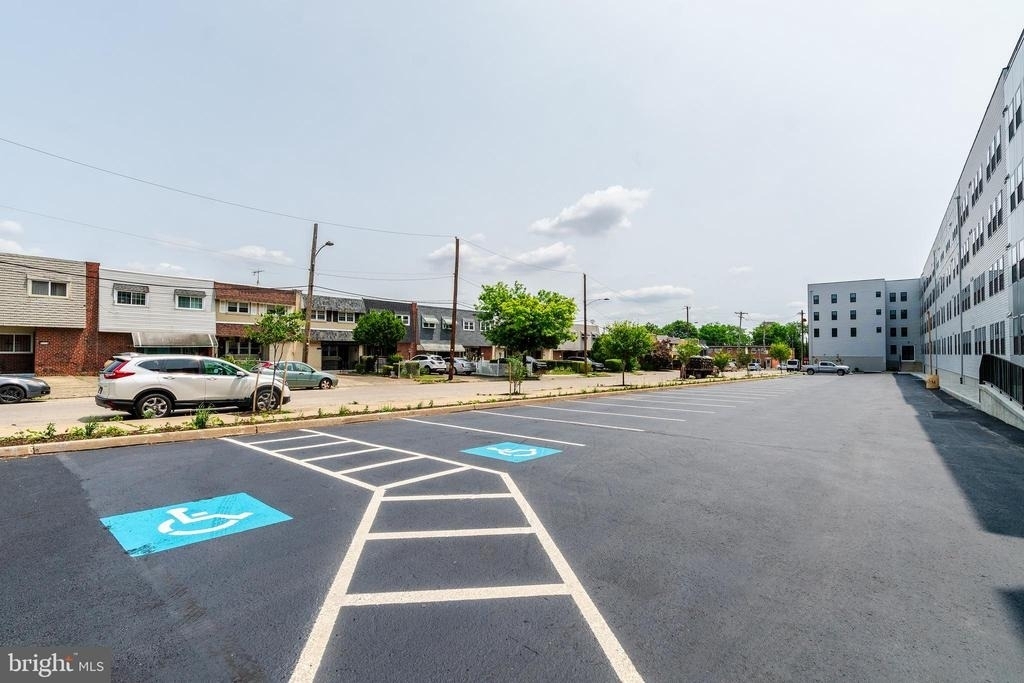 1201 W Girard Avenue - Photo 36