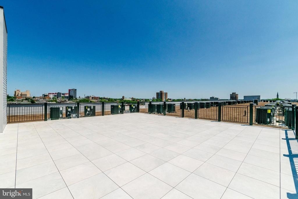 1201 W Girard Avenue - Photo 32