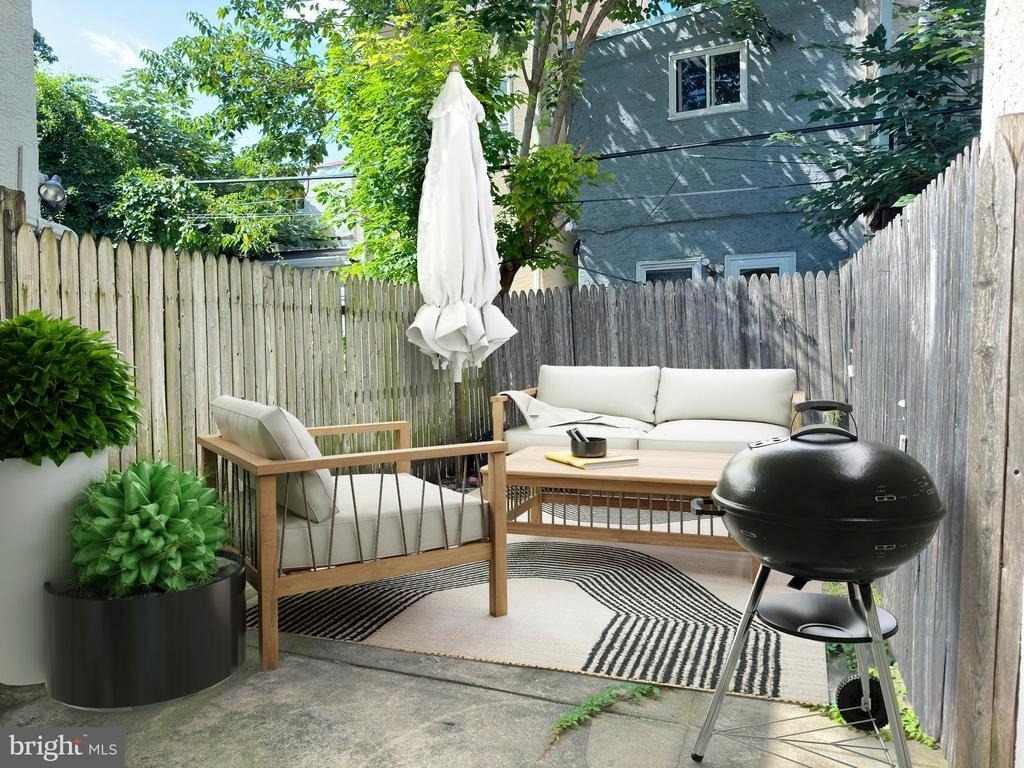 1026 S Cleveland - Photo 2