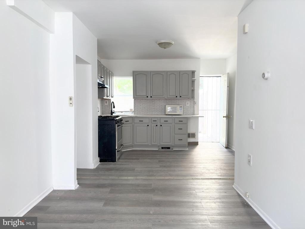 1026 S Cleveland - Photo 8