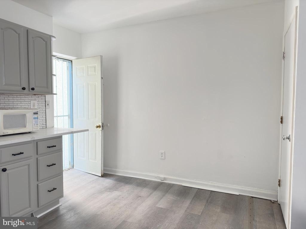 1026 S Cleveland - Photo 13