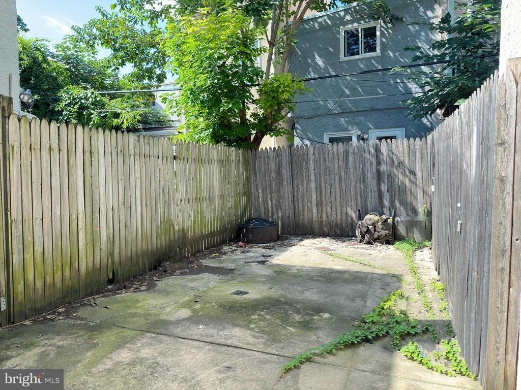 1026 S Cleveland - Photo 3