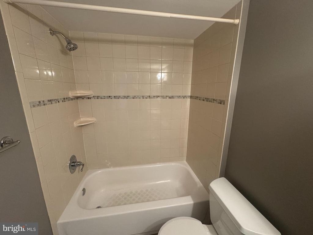 1016 W Baltimore Pike - Photo 9