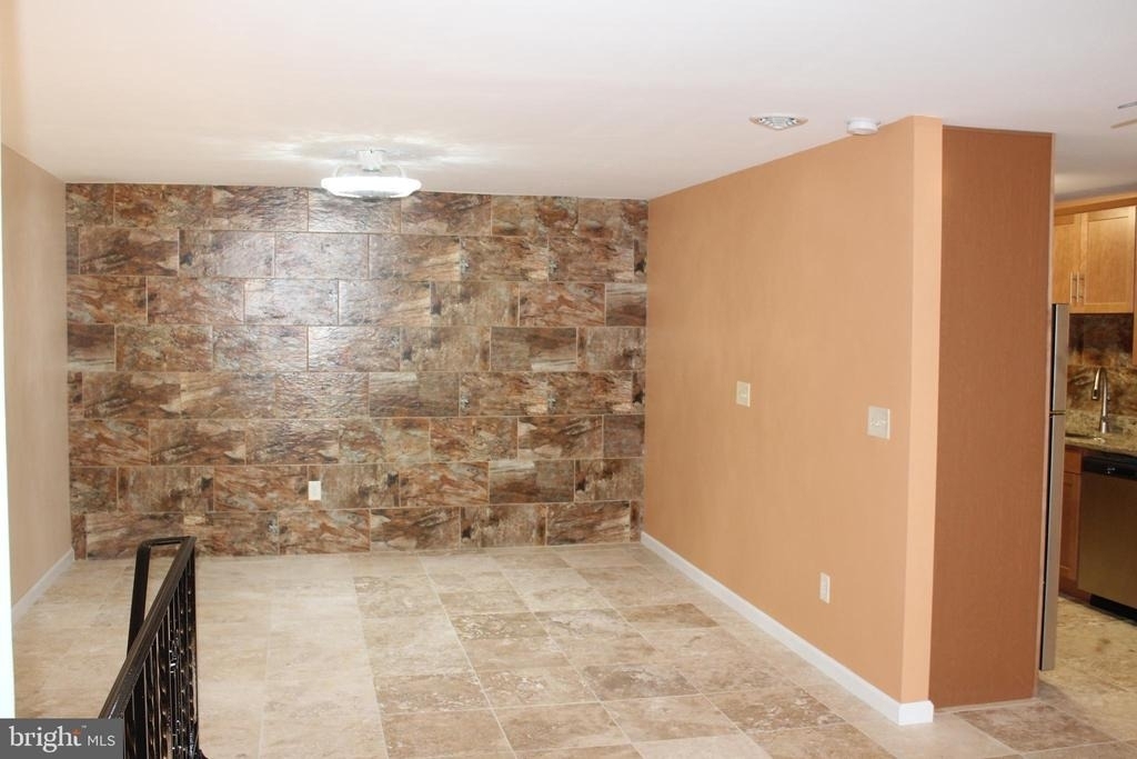747 Garden Drive - Photo 16
